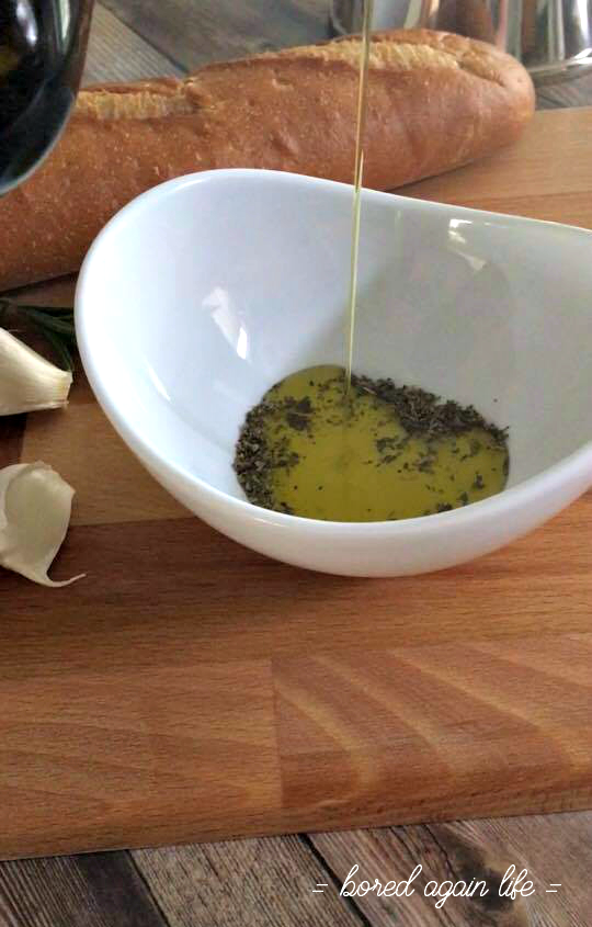 . HERB INFUSED OLIVE OIL DIPPING SAUCE RECIPE